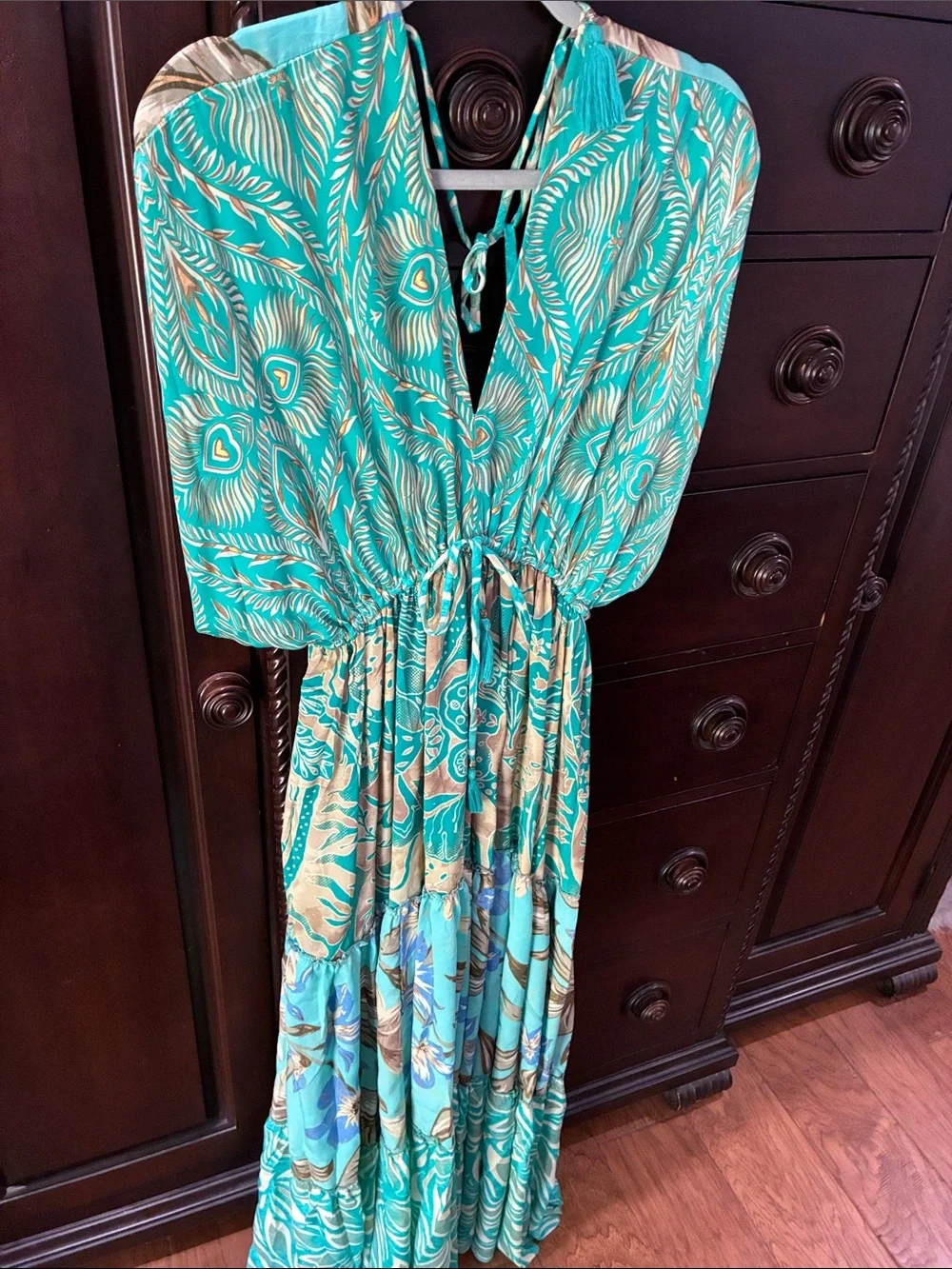 Gorgeous Aqua Floral Tie-Back Maxi Dress with Pockets! - Picture 2 of 7